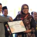 Tingkatkan Pariwisata Bogor, Ade Yasin Terima Penghargaan BEA 2019