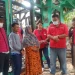 Rumah Ustadz Saepuloh Terbakar, DPC PDIP Garut Berikan Bantuan &amp; Ikut Bergotong Royong