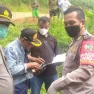 Kapolsek Jasinga Evakuasi Mayat yang ditemukan di Rumah Kosong Bogor