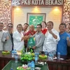 Ketua TIM Relawan Kaesang Ricard Effendi Siregar Ambil Formulir Pendaftaran Bakal Calon Walikota Ke PKB