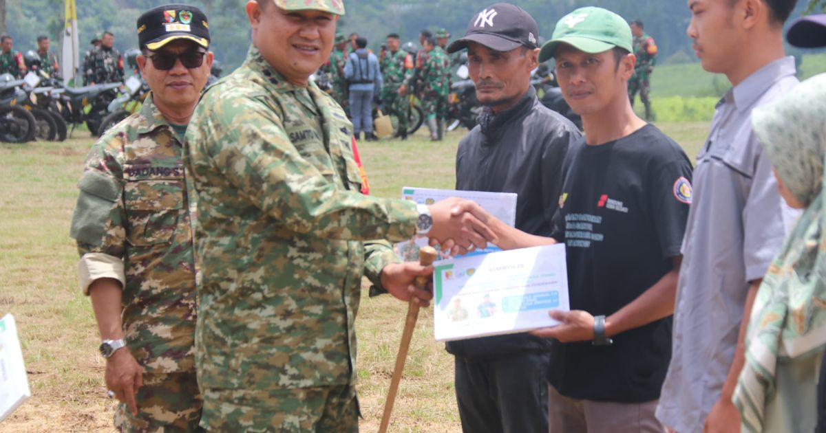 Program TNI Manunggal Membangun Desa (TMMD) Reguler ke-127 Tahun Anggaran 2026 resmi dibuka di Desa Cipelah Selasa 10/2/2026.