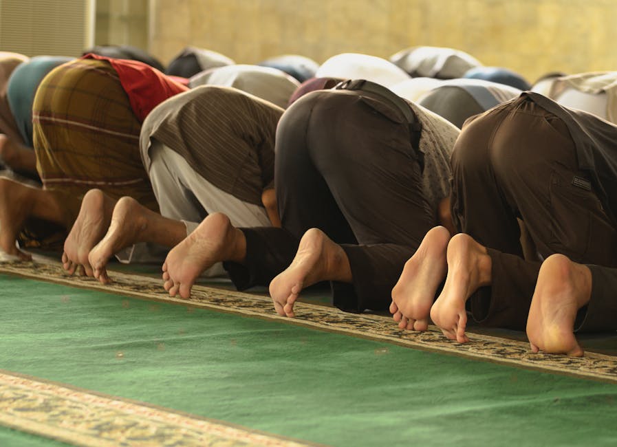 Dialektika Fiqih Shiyam: Analisis Komprehensif Syarat dan Rukun Puasa dalam Perspektif Empat Madzhab