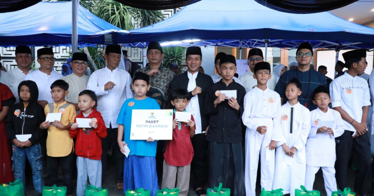 Bupati Bandung Tarling di Masjid Al Mutazam Cherry Field Bojongsoang