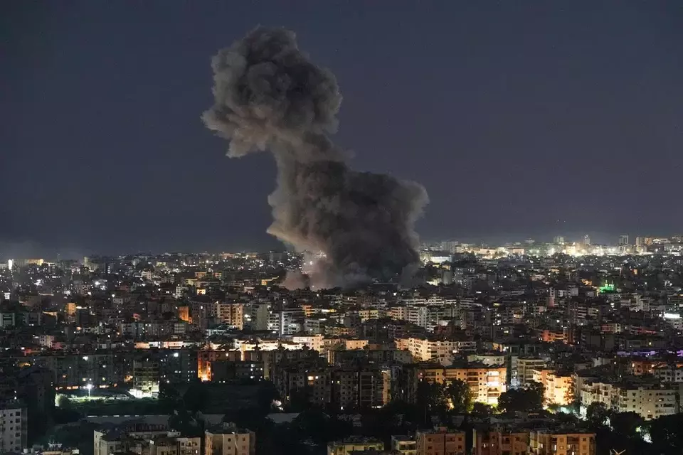 Kementerian Keuangan Israel telah menghitung kerugian ekonomi akibat perang dengan Iran.  (AP Photo/Bilal Hussein)