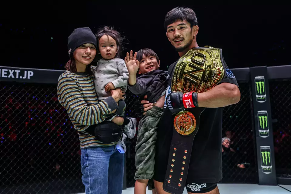 Juara kelas terbang MMA One Championship, Yuya Wakamatsu, akan mempertahankan sabuk juaranya di depan publik sendiri saat menghadapi Avazbek Kholmirzaev dalam ajang One Samurai 1. (Beritasatu.com/Dok. One Championship)