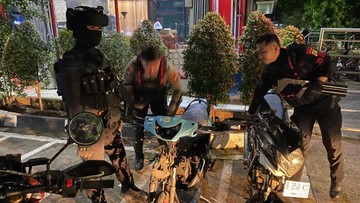 Penertiban Balap Liar Dini Hari: Brimob Amankan Tiga Pelaku di Jantung Jakarta Timur