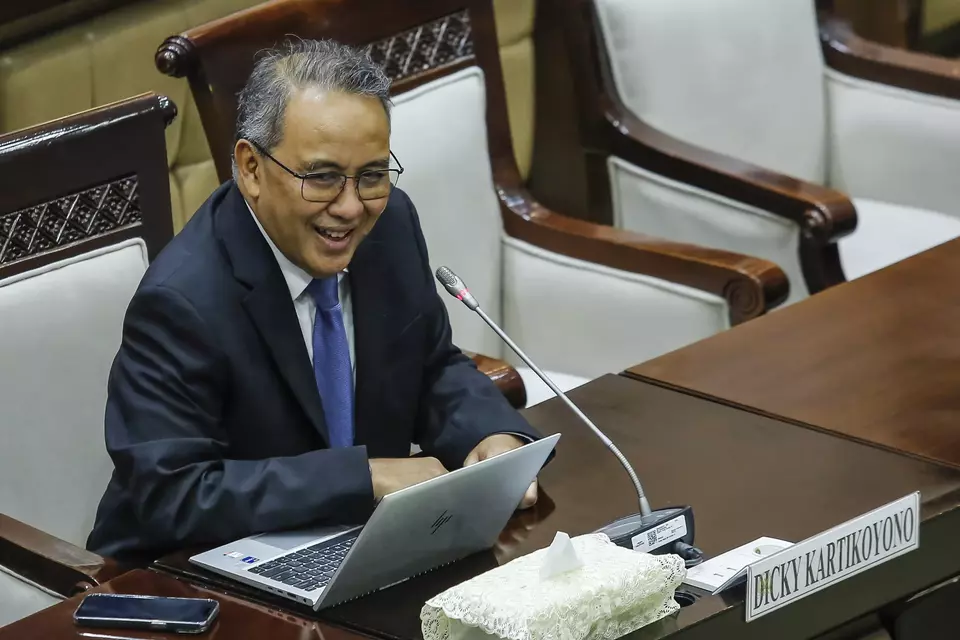 Eks Pejabat Bank Indonesia Resmi Duduki Kursi Penting di Dewan Komisioner OJK