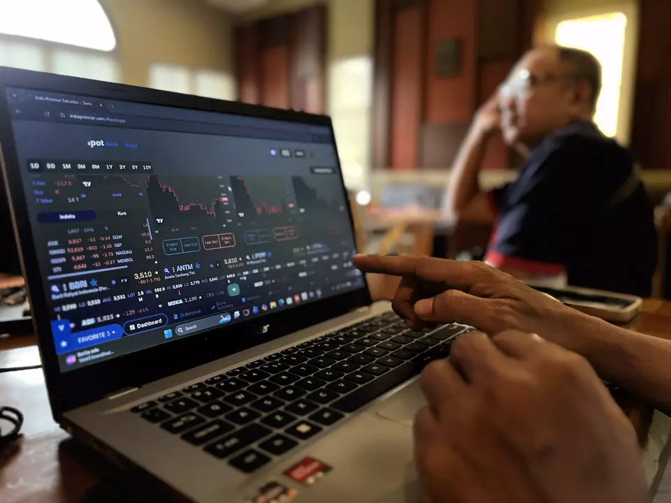 Ilustrasi IHSG (Beritasatu.com/David Gita Roza)