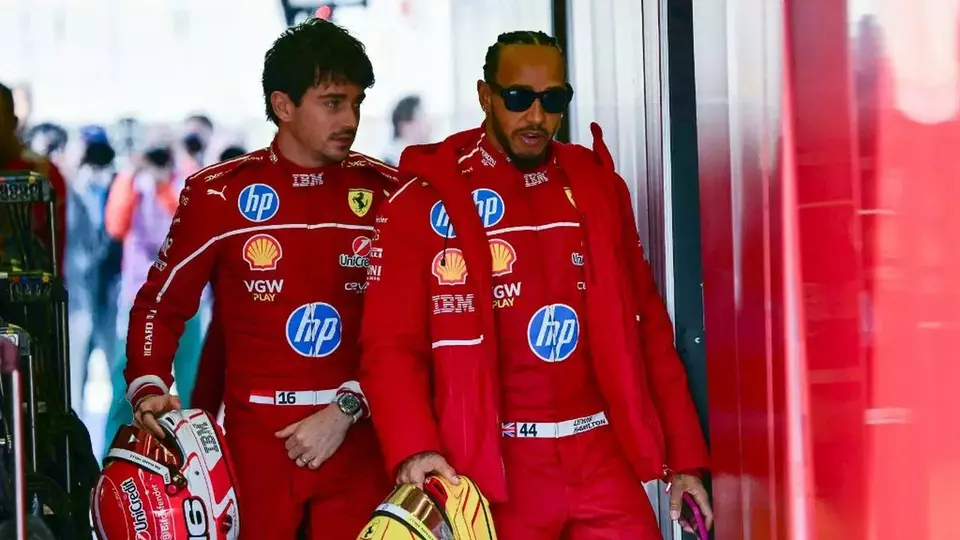 Lomba sprint GP China Formula 1 berjalan menarik karena pernyataan Charles Leclerc (kiri)  yang diduga menyindir Lewis Hamilton (kanan). (Google)