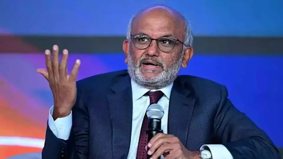 CEO Adobe, Shantanu Narayen, berencana mundur dari jabatannya setelah memimpin perusahaan selama 18 tahun,  (Thehansindia.com)