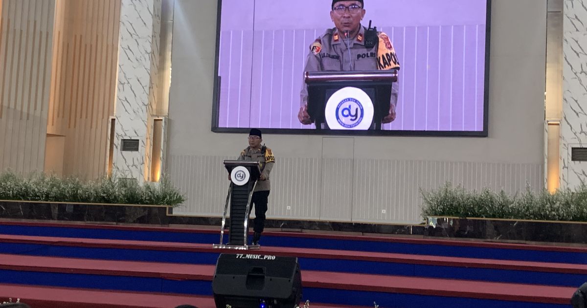 Kapolsek Dramaga, IPTU Agripinus Zalukhu, memberikan apresiasi tinggi terhadap penyelenggaraan Amaliyah Ramadhan ke-23 yang diinisiasi oleh Yayasan Doa Yatim (YDY). Acara yang berlangsung khidmat di Gedung Graha Widya Wisuda (GWW) IPB Bogor