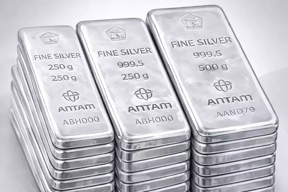 Ilustrasi perak Antam (ChatGPT)