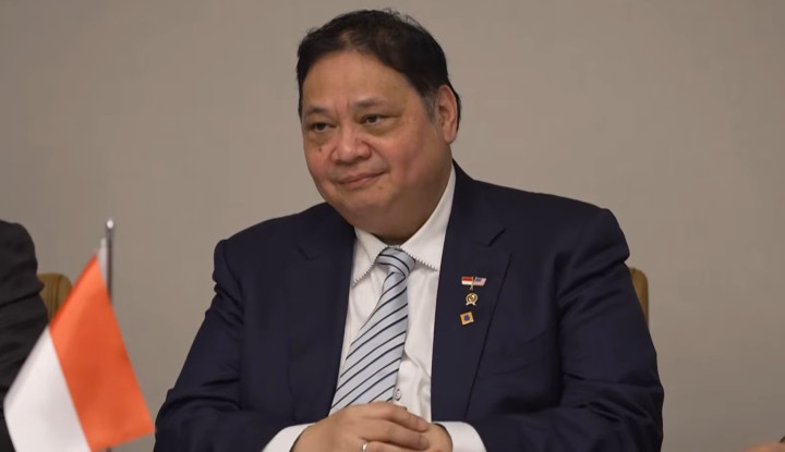 Ilustrasi: Drama Istana: Prabowo Terima Laporan Khusus dari Airlangga dan Purbaya Soal Isu Pemotongan Gaji Pejabat Tinggi