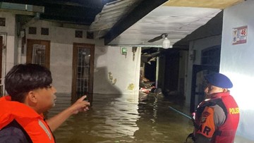 Momen Idulfitri Jakarta Timur Terganggu: Banjir Rendam Sejumlah RW di Ciracas