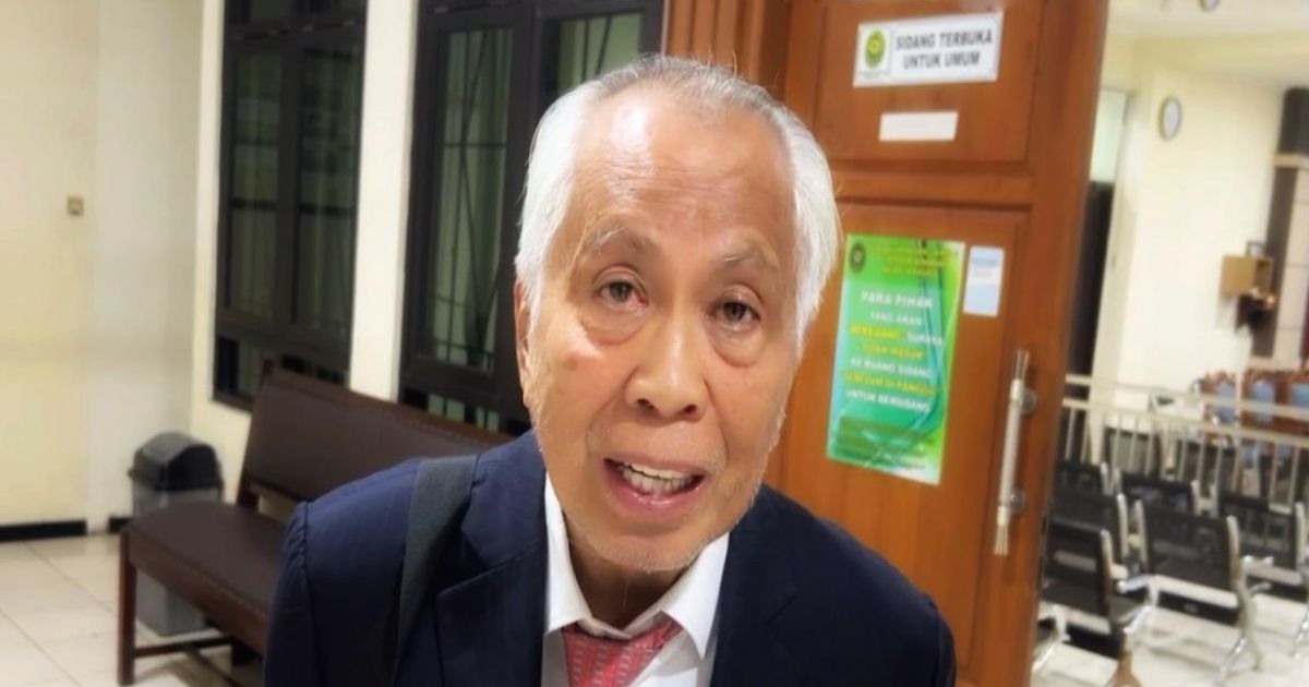 Kuasa hukum Dicky Syahbandinata, Otto Cornelis (OC) Kaligis usai sidang/Gn