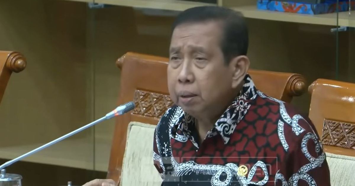 Irjen Pol (Purn) Safaruddin, anggota Komisi III DPR yang mencecar Kapolres Sleman Kombes Pol Edy Setyanto setelah Hogi Minaya menjadi tersangka.(Tangkapan layar kanal YouTube TVR Parlemen via Kompas.com)