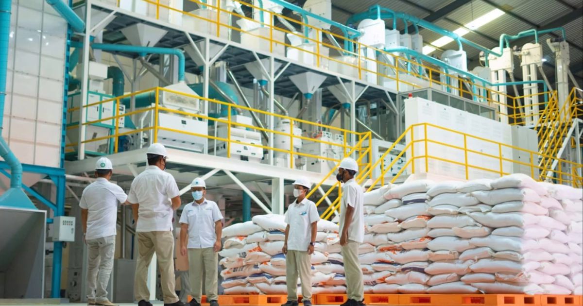 Perum Bulog menegaskan komitmennya dalam menjaga stabilitas harga pangan nasional.(Lek).