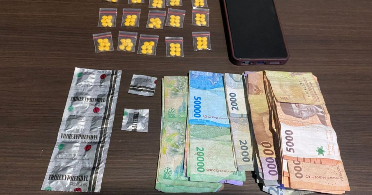 Satres Narkoba Polres Garut Amankan Dua Pengedar Obat Terlarang di Tarogong Kidul.