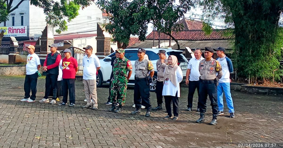 Pererat Sinergi, Polsek Plered Dukung Program Pemkab Lewat Ngosrek Bareng