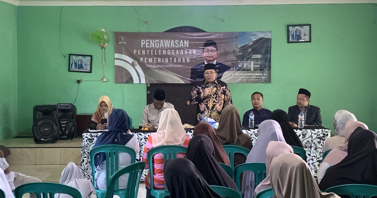 kegiatan pengawasan penyelenggaraan pemerintahan daerah di Desa Bojongjengkol, Kecamatan Ciampea, Kabupaten Bogor, Sabtu (10/4/2026).