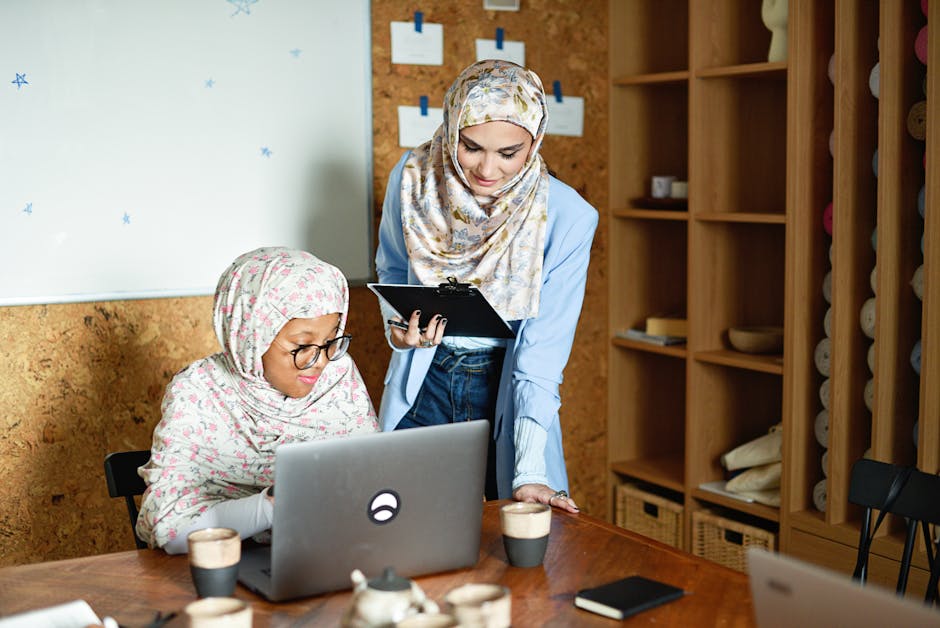 Menenun Akhlak di Tengah Riuh Algoritma: Menakar Kedalaman Dakwah untuk Generasi Z