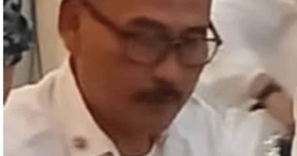 Kepala Dinas Pekerjaan Umum (Kadis PU) Kabupaten Sukabumi.