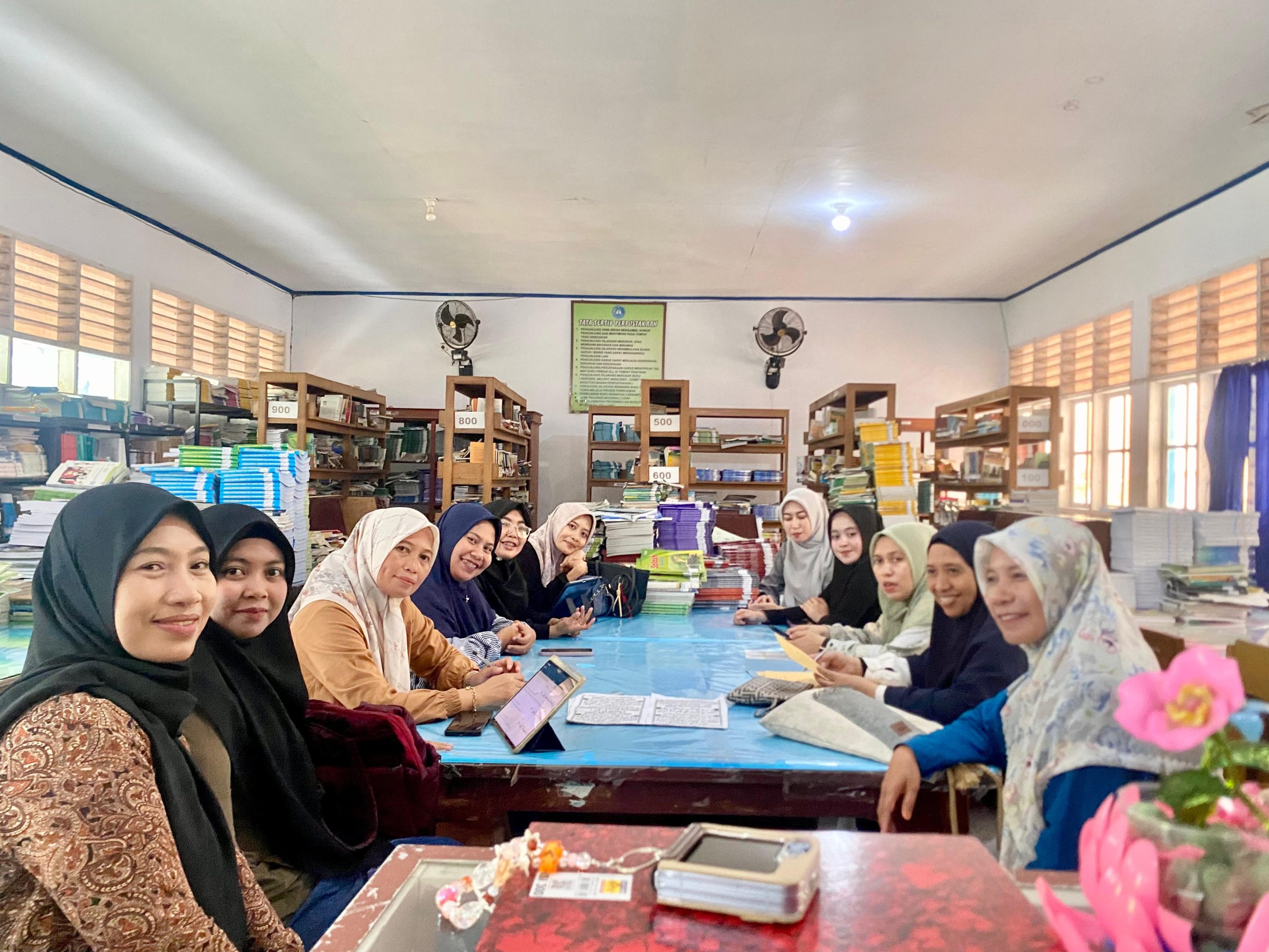 Konsistensi Guru SMAN 3 Takalar dalam Menjaga Keseimbangan Tugas Pendidikan dan Kualitas Spiritual