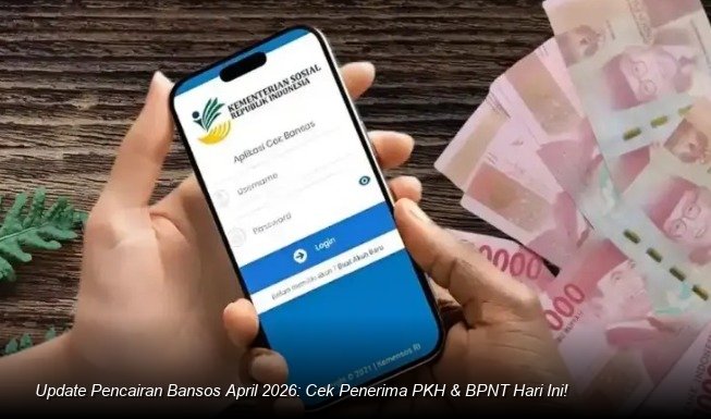 INFO RESMI KEMENSOS - Tampilan antarmuka website cekbansos.kemensos.go.id di layar ponsel pintar yang sedang diakses oleh masyarakat.
