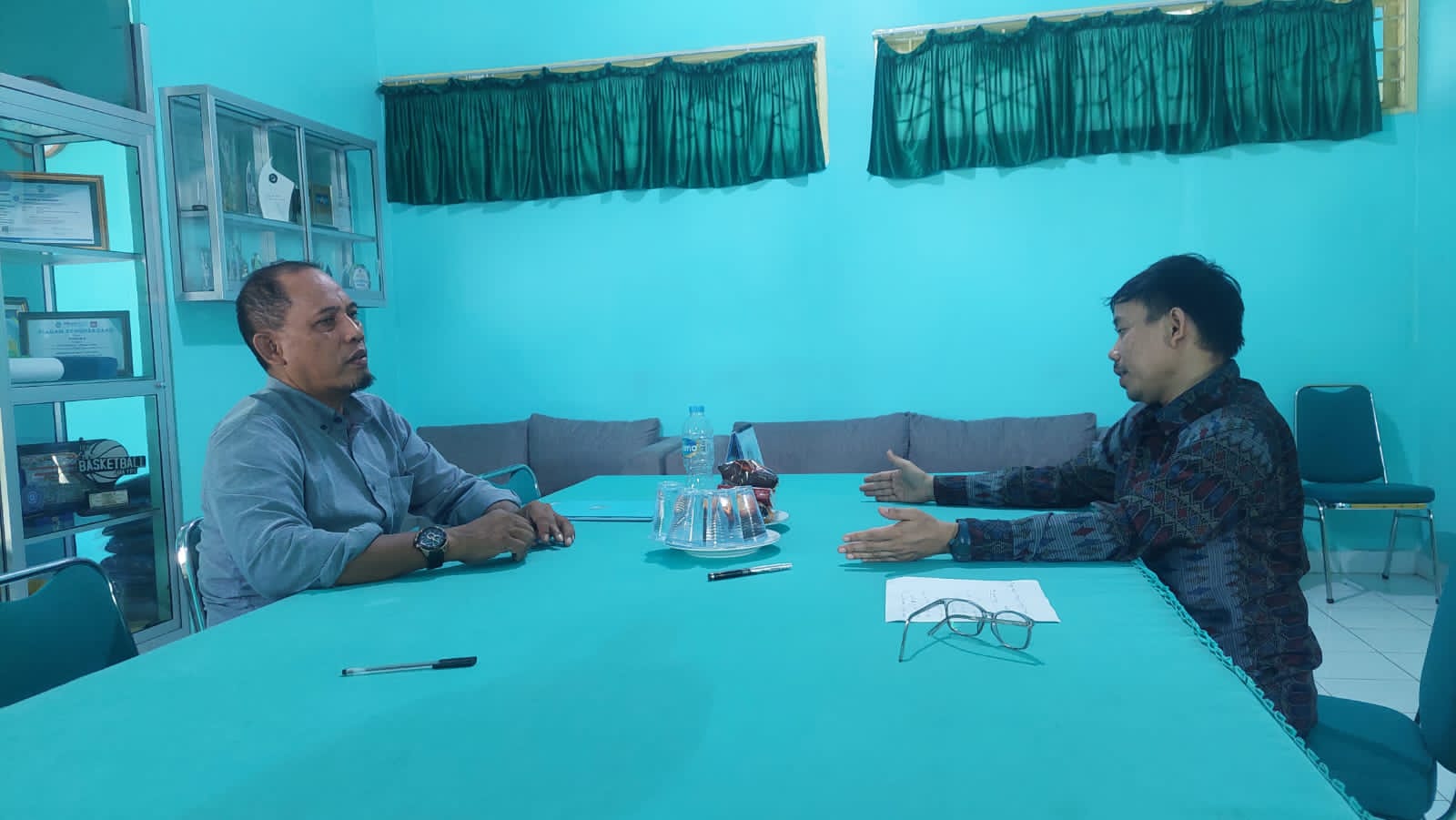 Strategi Hilirisasi Kunyit Hitam: Sinergi Akademik SMKN 2 Pinrang dan UMS dalam Pengembangan Produk Herbal