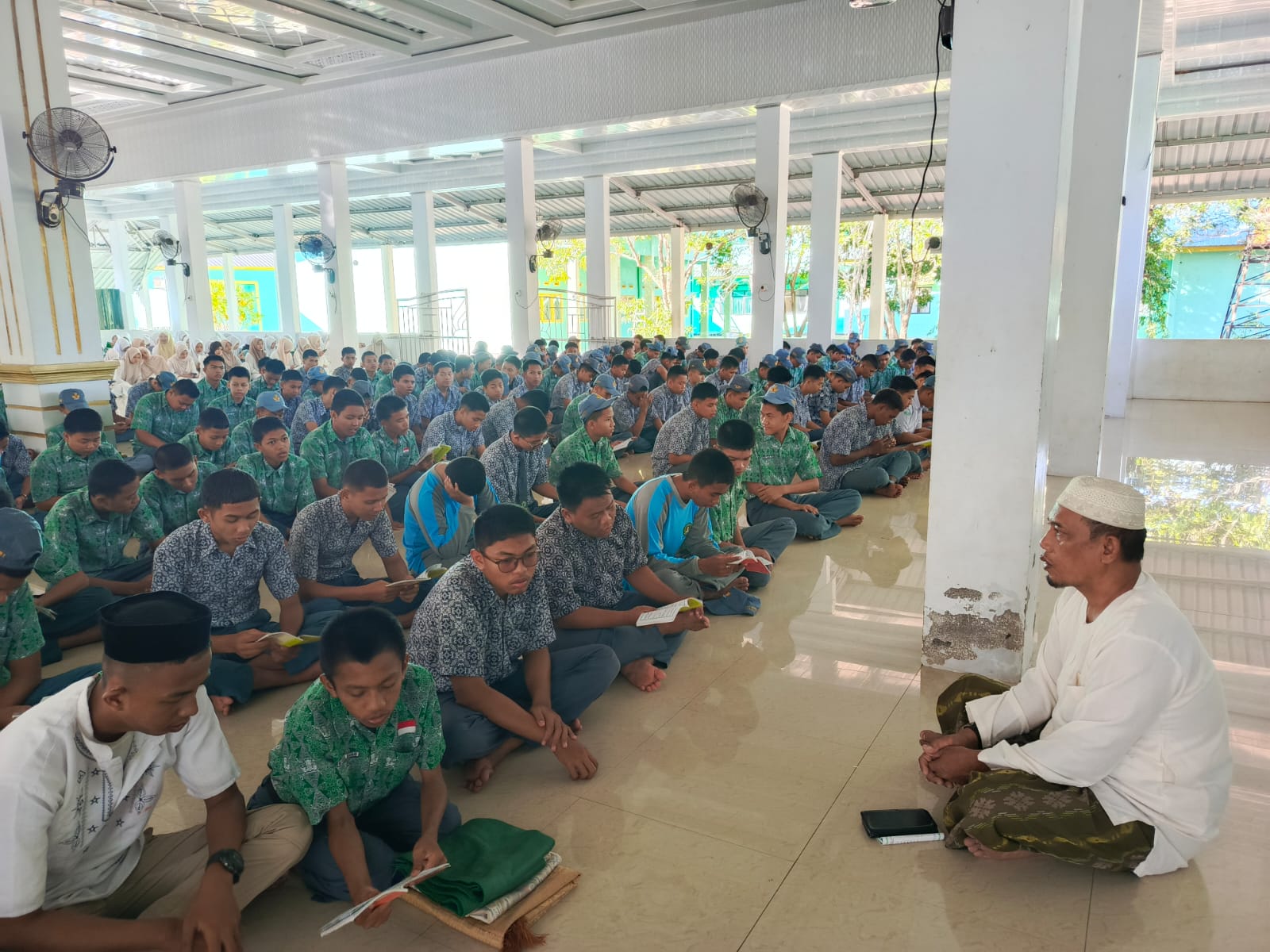 Perkuat Mental Spiritual, Siswa Kelas XII SMKN 2 Pinrang Gelar Doa Bersama Jelang Kelulusan
