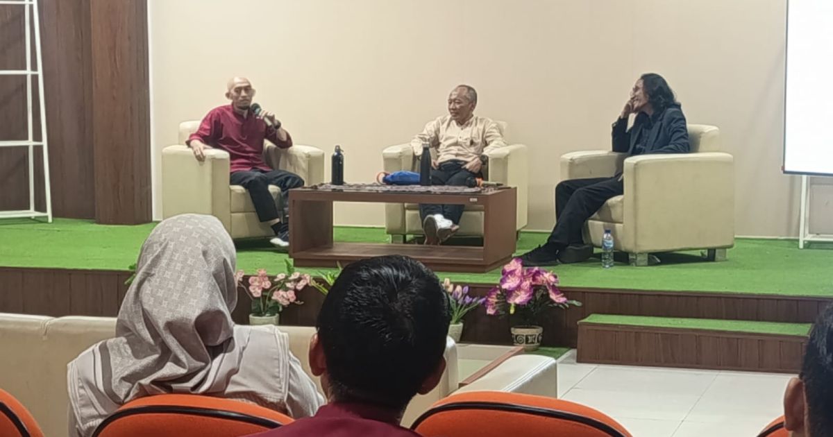 Bidik MGMP Bicara Sastra, Bicara Memanusiakan Manusia
