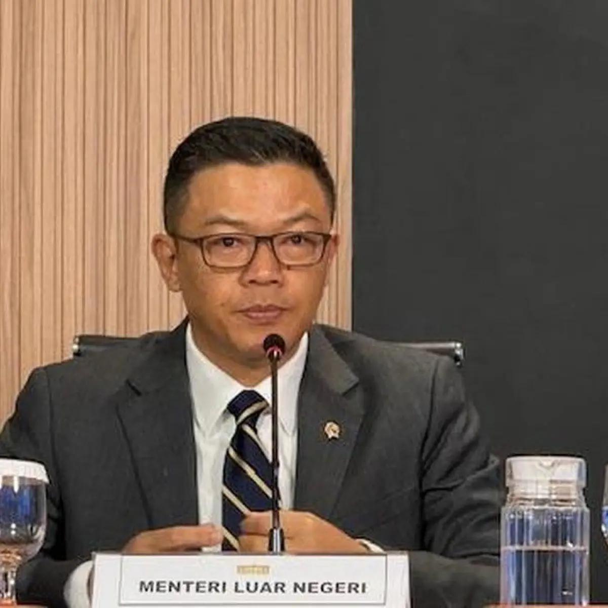Menlu Sugiono (Eva Safitri/detikcom)