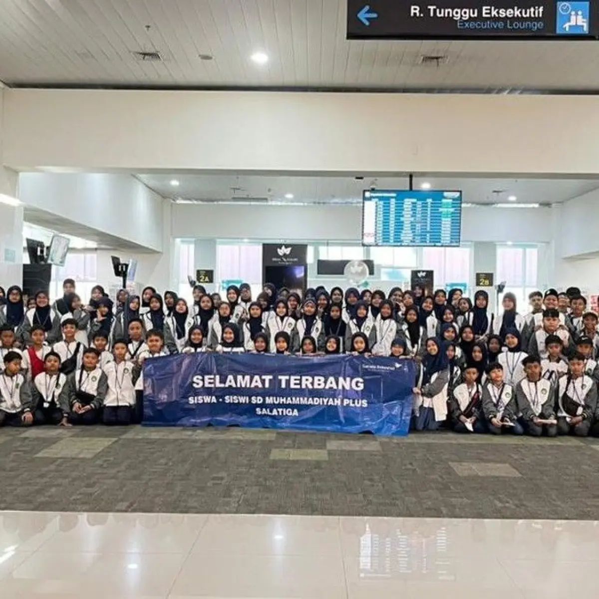 Edukasi Transportasi Udara, Siswa SD Muhammadiyah Plus Salatiga Carter Pesawat Garuda ke Jakarta