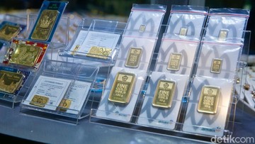 Harga Emas Antam Sudah Jatuh Hingga Sedalam Ini / Foto: Grandyos Zafna