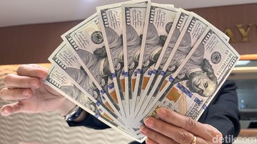 Tekanan Rupiah Berlanjut: Dolar AS Kembali Menguat Dekati Level Psikologis Rp 17.300