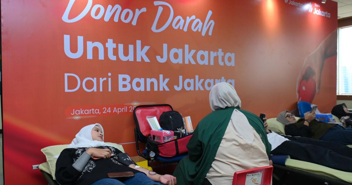 Bank Jakarta menggelar kegiatan donor darah kolaboratif bersama PWI Jaya, PMI Provinsi DKI Jakarta, dan Forum CSR DKI Jakarta di Kantor Pusat Bank Jakarta, Jumat (24/4/2026).Foto.Tb.