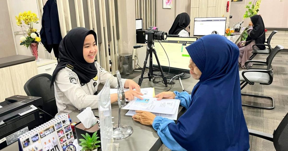 Kantor Imigrasi Kelas I Non TPI Depok menghadirkan kejutan spesial bagi masyarakat melalui layanan Paspor Simpatik.Foto.Narsum