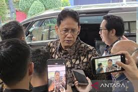 Menteri Keuangan Purbaya Yudhi Sadewa dalam taklimat media di Jakarta, Jumat (24/4/2026). ANTARA/Bayu Saputra/aa.