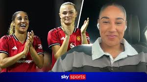 Speaking on Pitch to Pod, Gabby George looks ahead to Manchester United's big clash against Tottenham Hotspur and how vital points are now in the closing stages of the season.