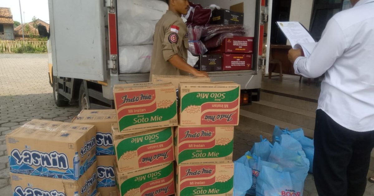 FKBP Bogor Barat soroti minimnya empati aparat terhadap korban banjir dan longsor, sebut negara seolah absen di tengah krisis.

(Dede Surya).