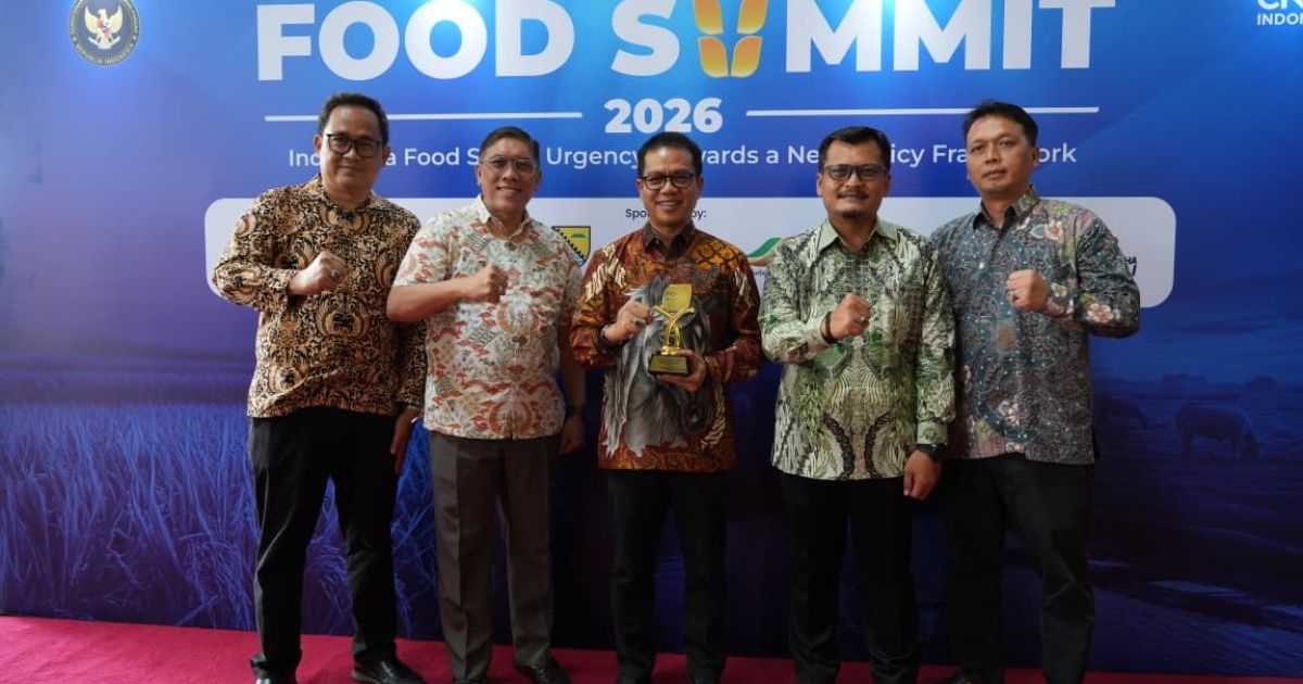 Sukses Jalankan MBG, Bupati Bandung Raih Penghargaan Ketahanan Pangan Nasional