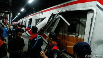 Benturan Dua Raksasa Rel: Kronologi dan Dampak Adu Banteng Argo Bromo dengan KRL di Bekasi Timur