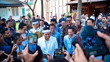 Susi Pudjiastuti diangkat atas rekomendasi dari Gubernur Jawa Barat Dedi Mulyadi (KDM).Foto: Dok, bank bjb (BJBR)