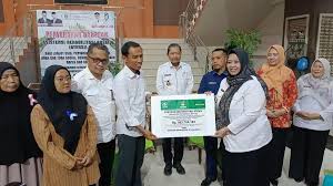 Fakta-fakta Kecelakaan KRL Vs KA Argo Bromo di Bekasi, Taksi Sudah Disetop Tapi Memaksa Maju