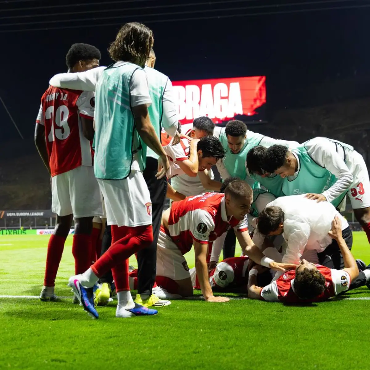 Kemenangan Dramatis SC Braga Atas Freiburg di Semifinal Liga Europa, Dibayangi Cedera Pemain Kunci