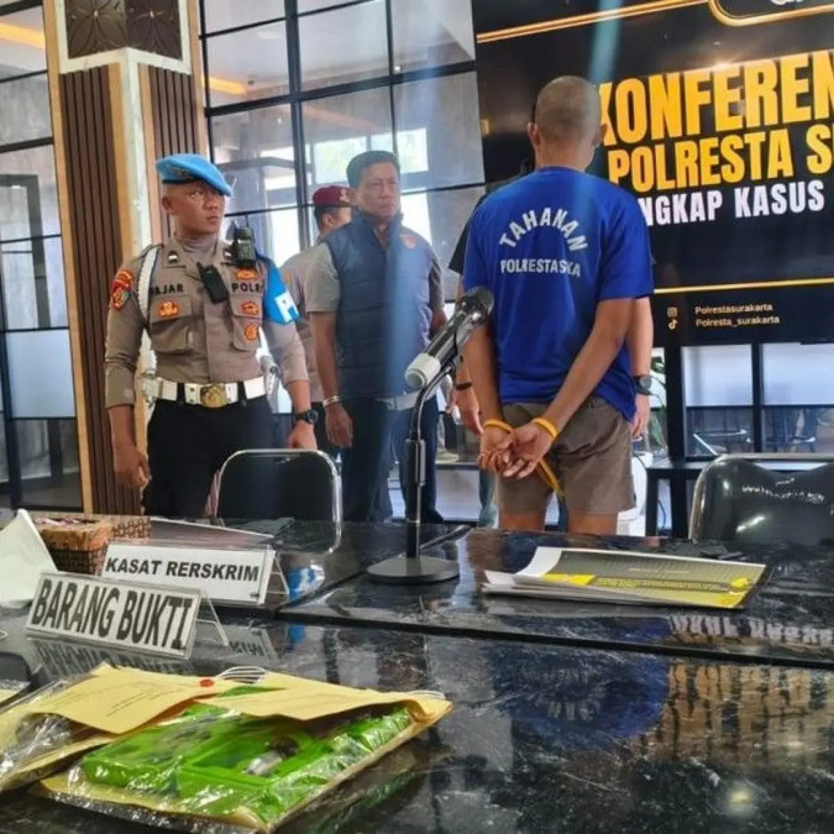 Pelaku curanmor, MS, saat diamankan di Mapolresta Solo, Jumat (1/5/2026). Foto: Agil Trisetiawan Putra/detikJateng