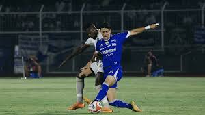 Dramatis di Penghujung Laga, Persib Bandung Raih Kemenangan Tandang Dramatis atas Bhayangkara FC