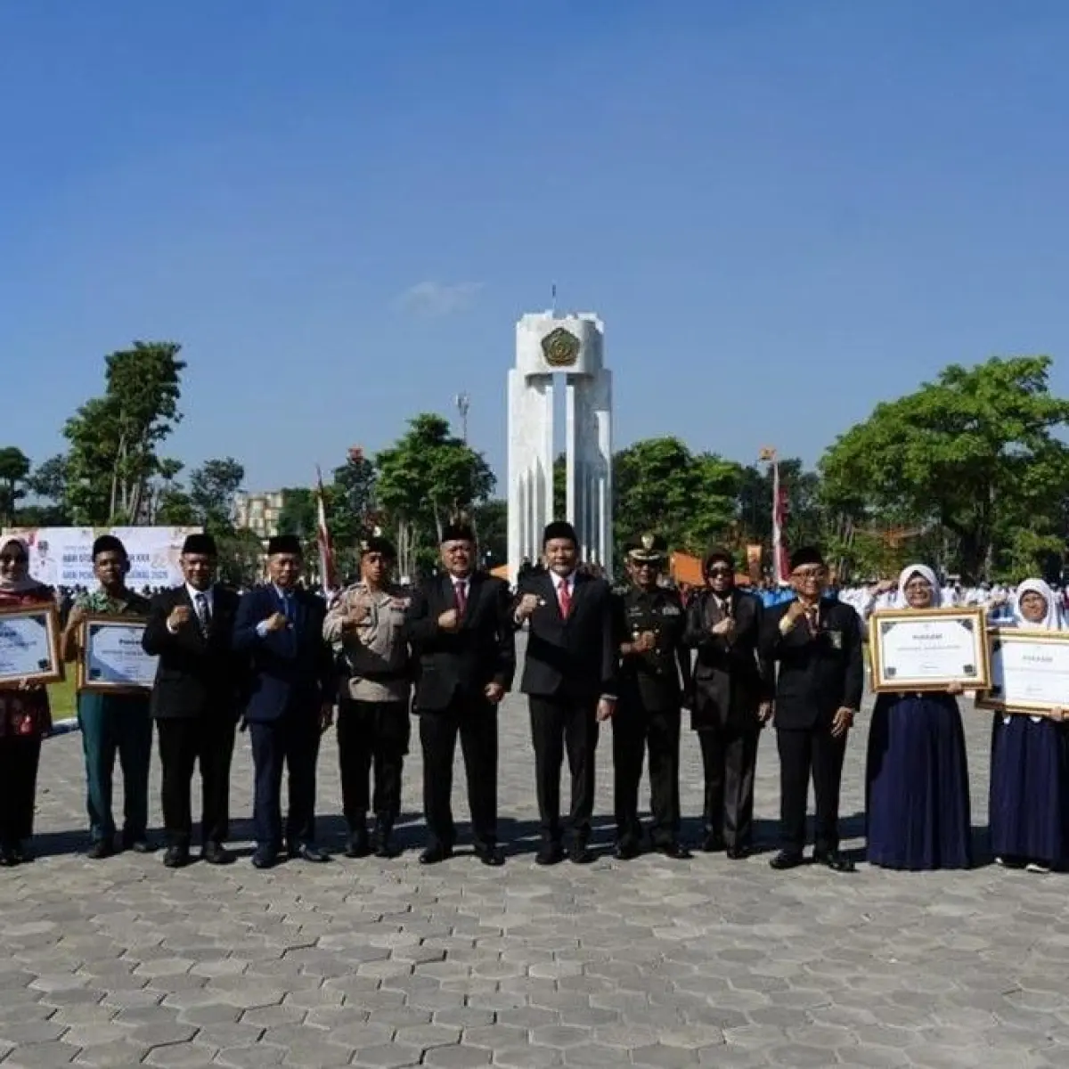 Peringatan Hari Pendidikan Nasional dan Hari Otonomi Daerah XXX di Sidoarjo. (Foto: Istimewa)