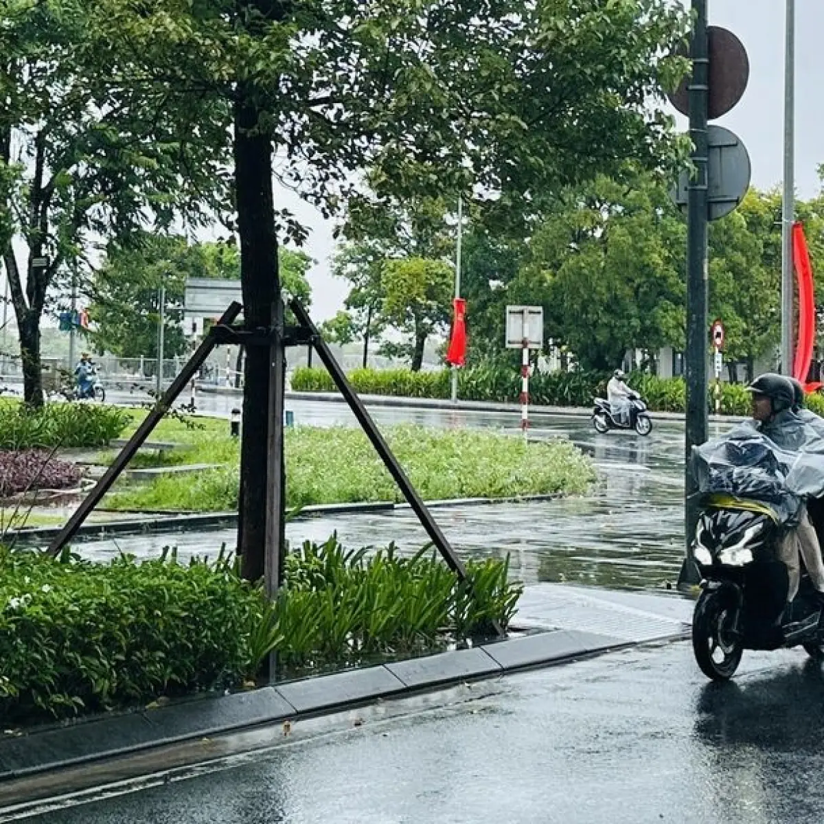 Semarang Night Carnival 2026 Dibatalkan Total Akibat Banjir, Walikota Prioritaskan Keselamatan Publik