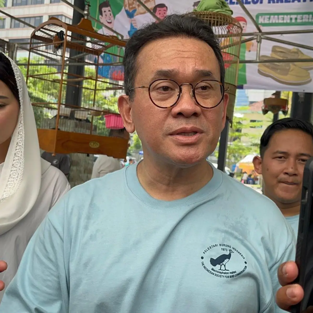 Menteri Perdagangan (Mendag) Budi Santoso saat ditemui di Kementerian Perdagangan, Jakarta, Minggu (3/5/2026).(KOMPAS.com/YOHANA ARTHA ULY)